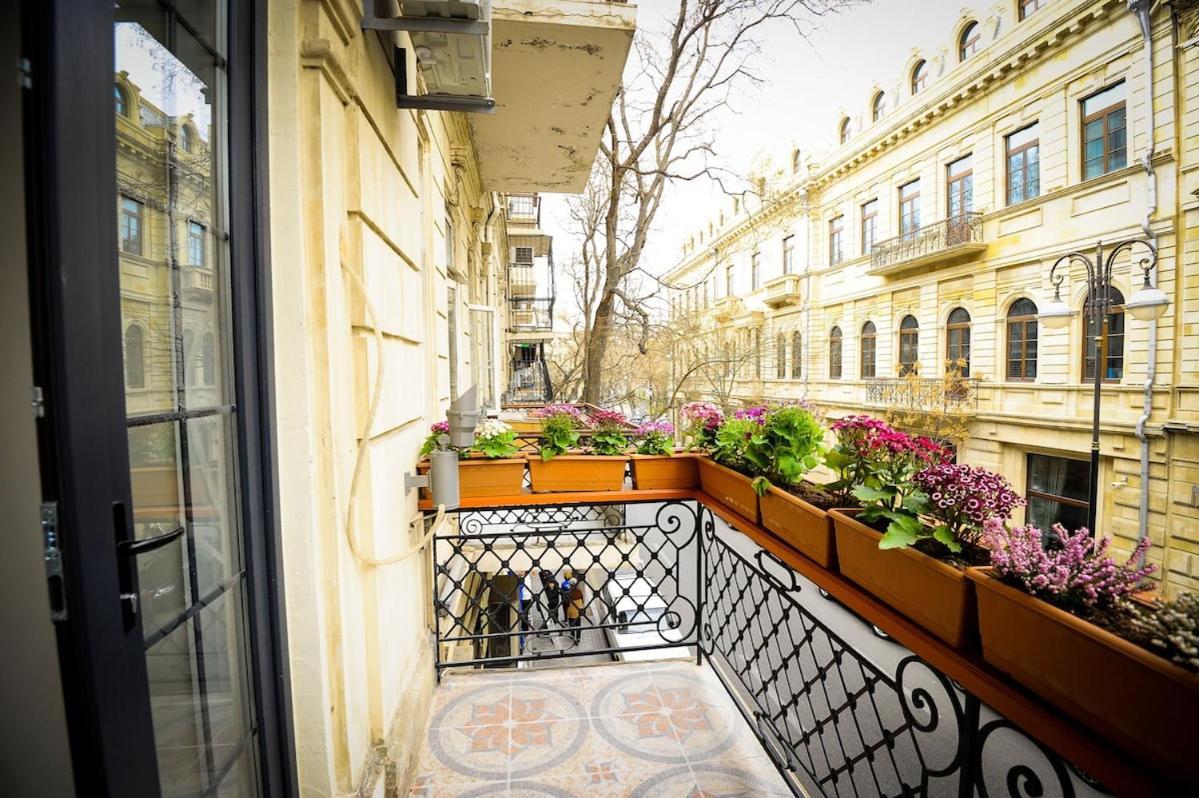 Renaissance Boutique Hotel Baku Exterior photo